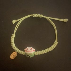 Money drawing bracelet